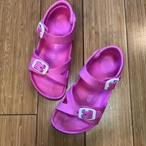 Birkenstock sandals little kid size 10